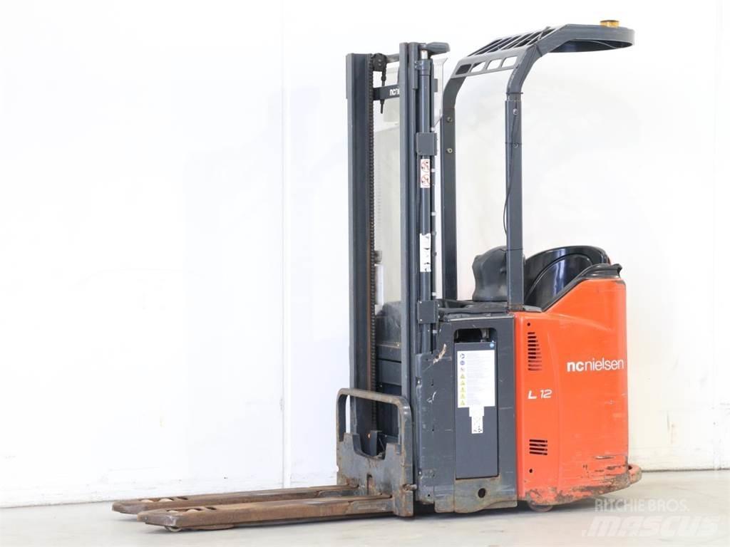 Linde L12LSP/133 Deichselstapler