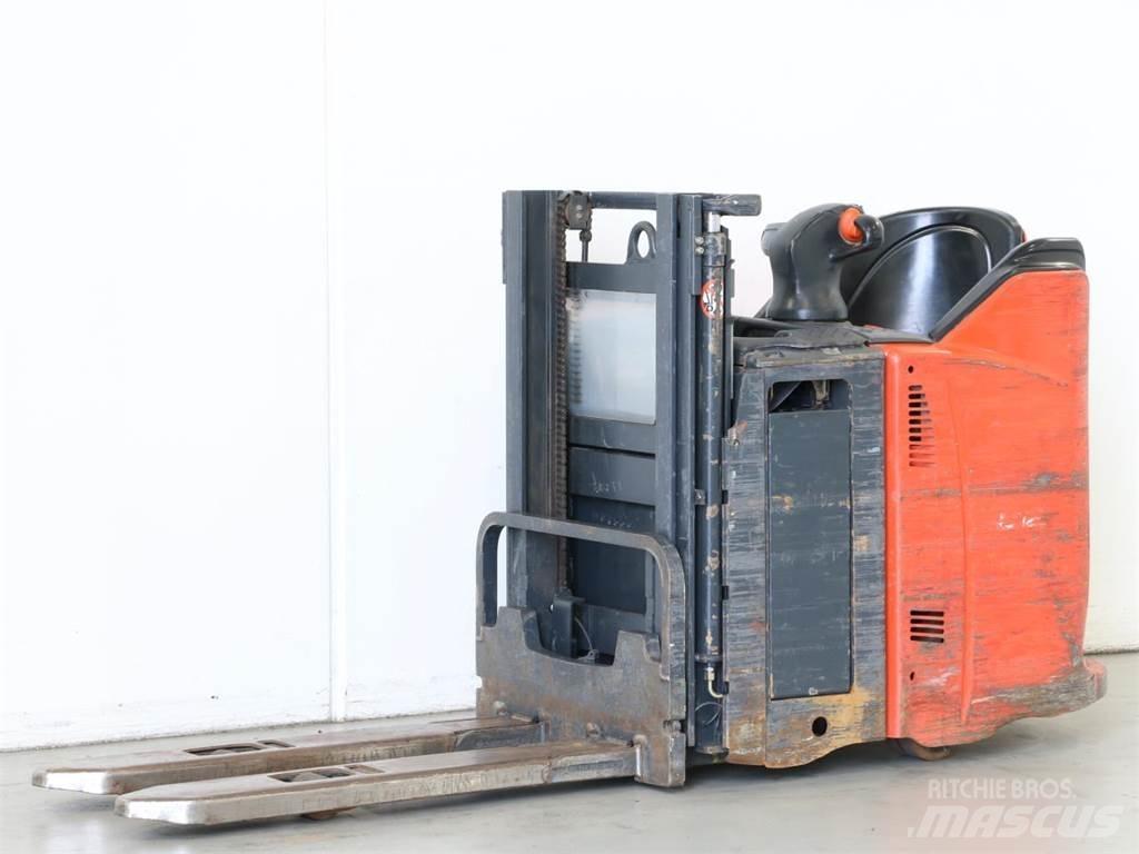 Linde L12SP/133 Deichselstapler