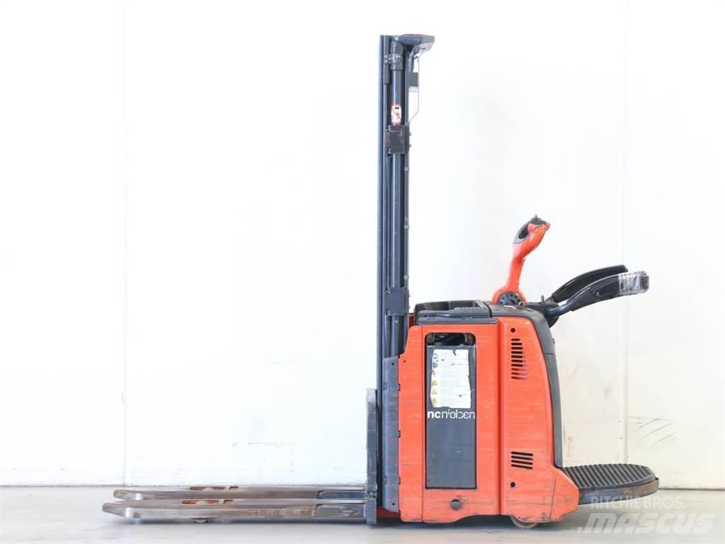 Linde L14AP/133 Deichselstapler