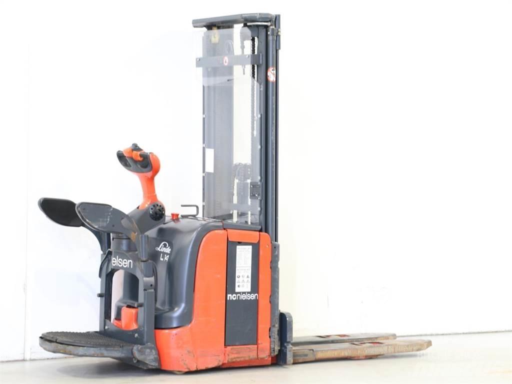 Linde L14API/372 Deichselstapler