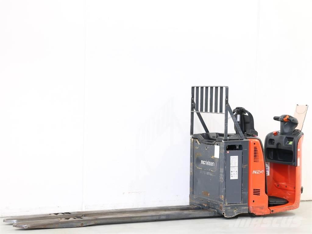 Linde N24/132-01 Sonstige Flurförderzeuge