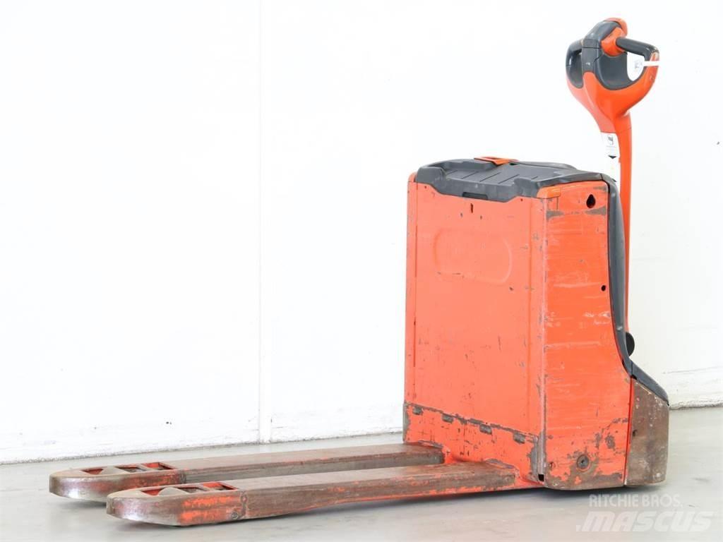 Linde T16/1152 Deichselstapler
