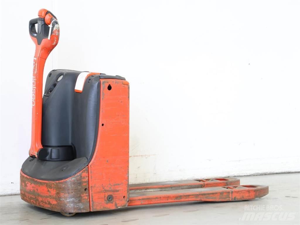 Linde T16/1152 Deichselstapler