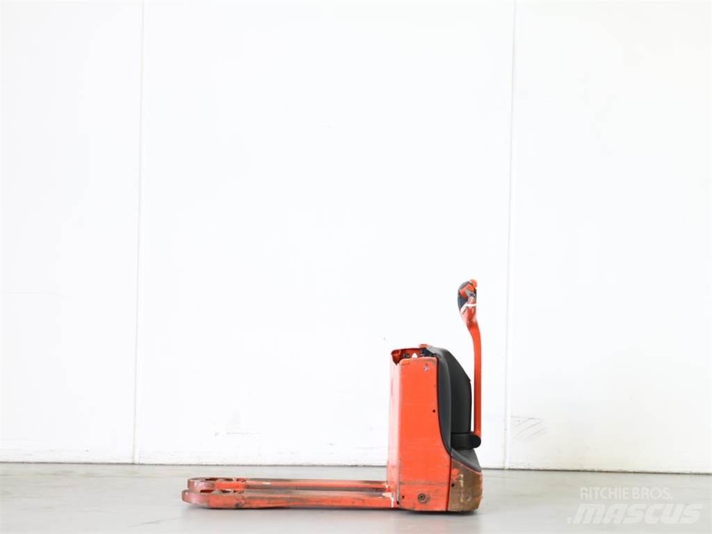 Linde T16/1152 Deichselstapler