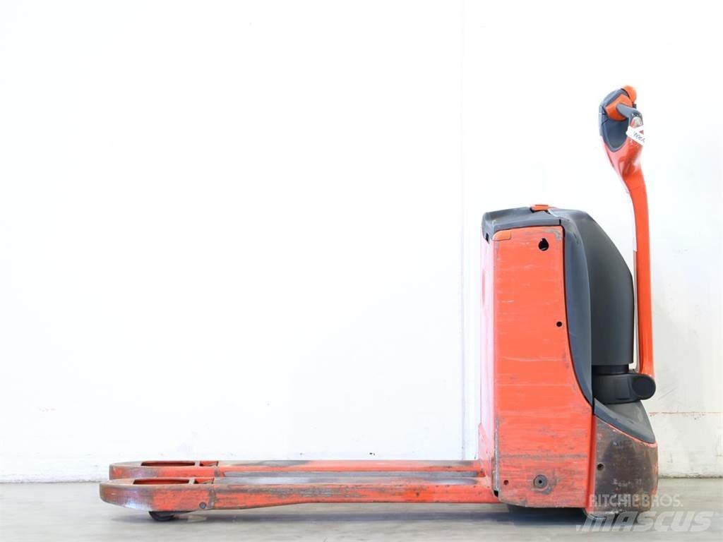 Linde T16/1152 Deichselstapler