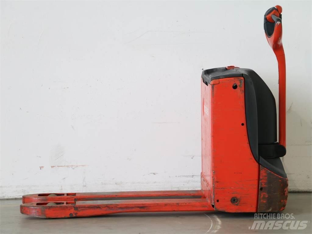 Linde T16/1152 Deichselstapler