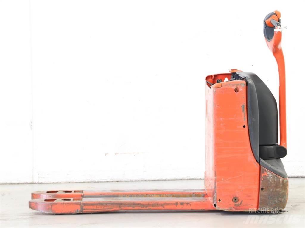 Linde T16/1152 Deichselstapler