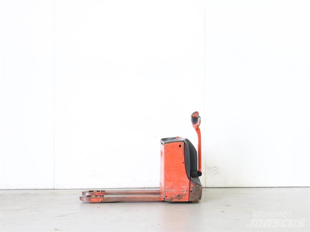 Linde T16/1152 Deichselstapler