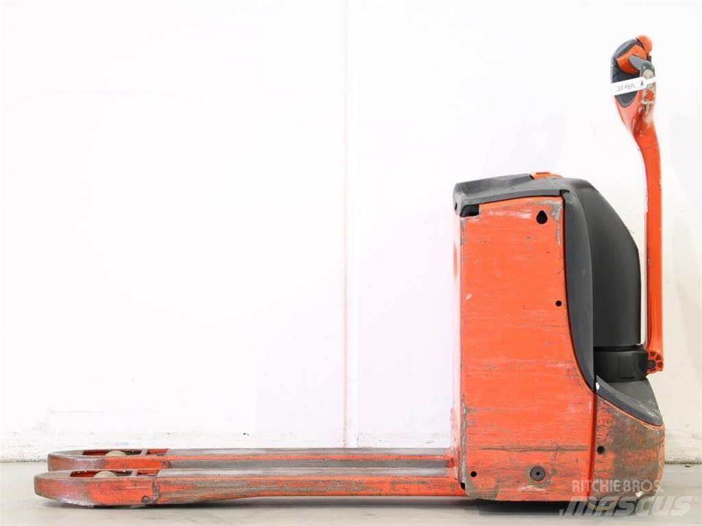Linde T16/1152 Deichselstapler