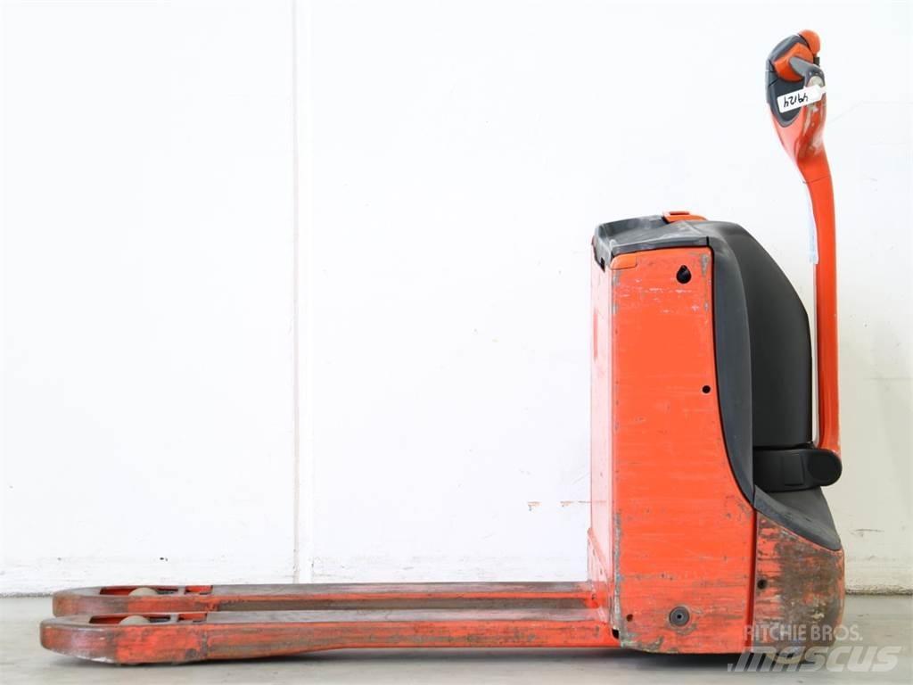 Linde T16/1152 Deichselstapler