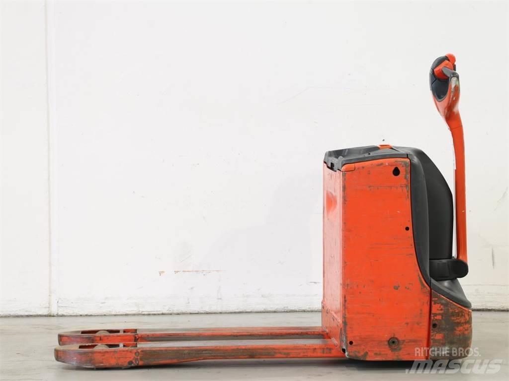 Linde T16/1152 Deichselstapler