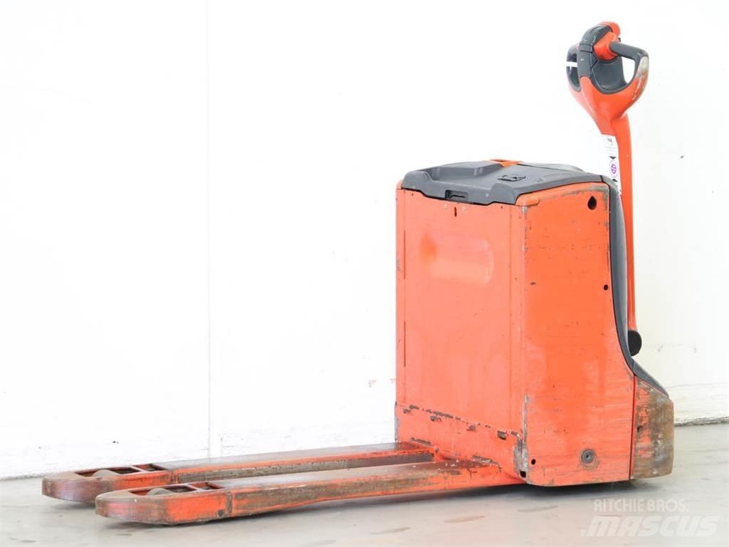 Linde T16/1152 Deichselstapler