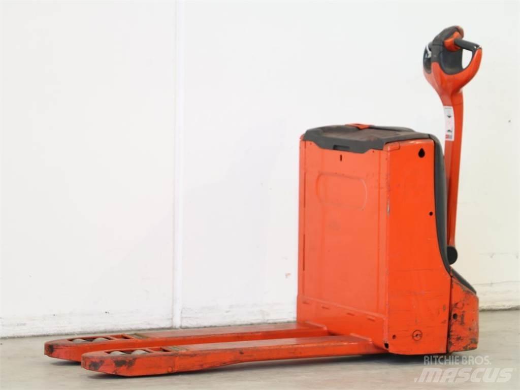 Linde T16/1152 Deichselstapler