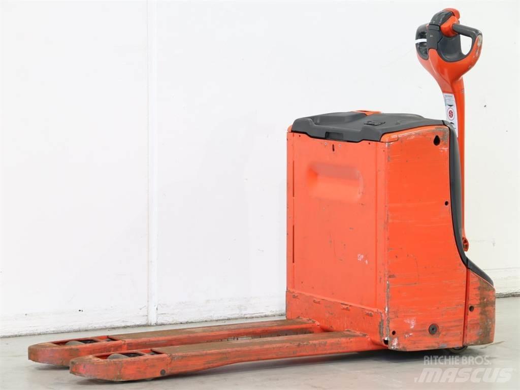 Linde T16/1152 Deichselstapler