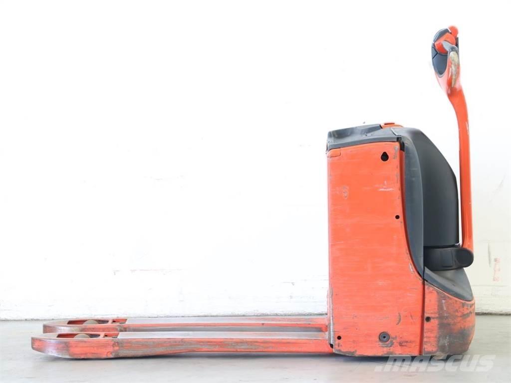 Linde T16/1152 Deichselstapler