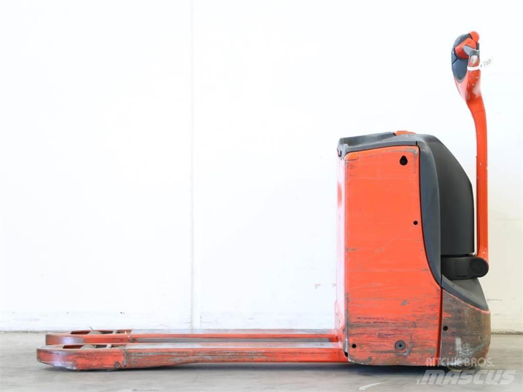Linde T16/1152 Deichselstapler