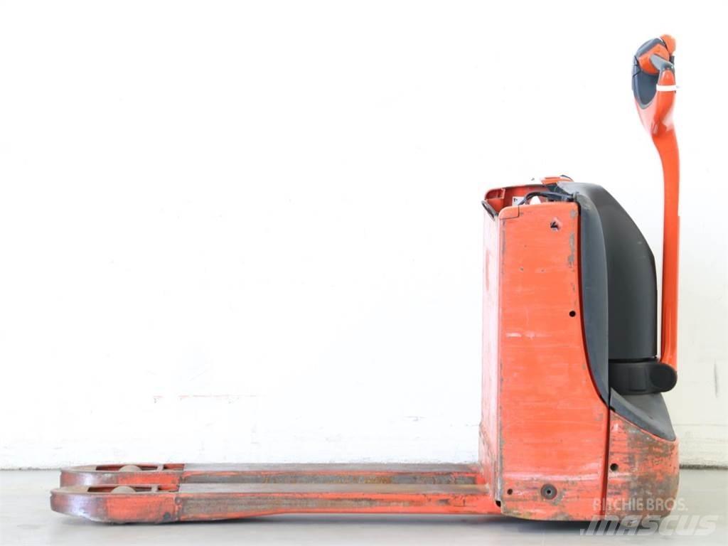 Linde T16/1152 Deichselstapler