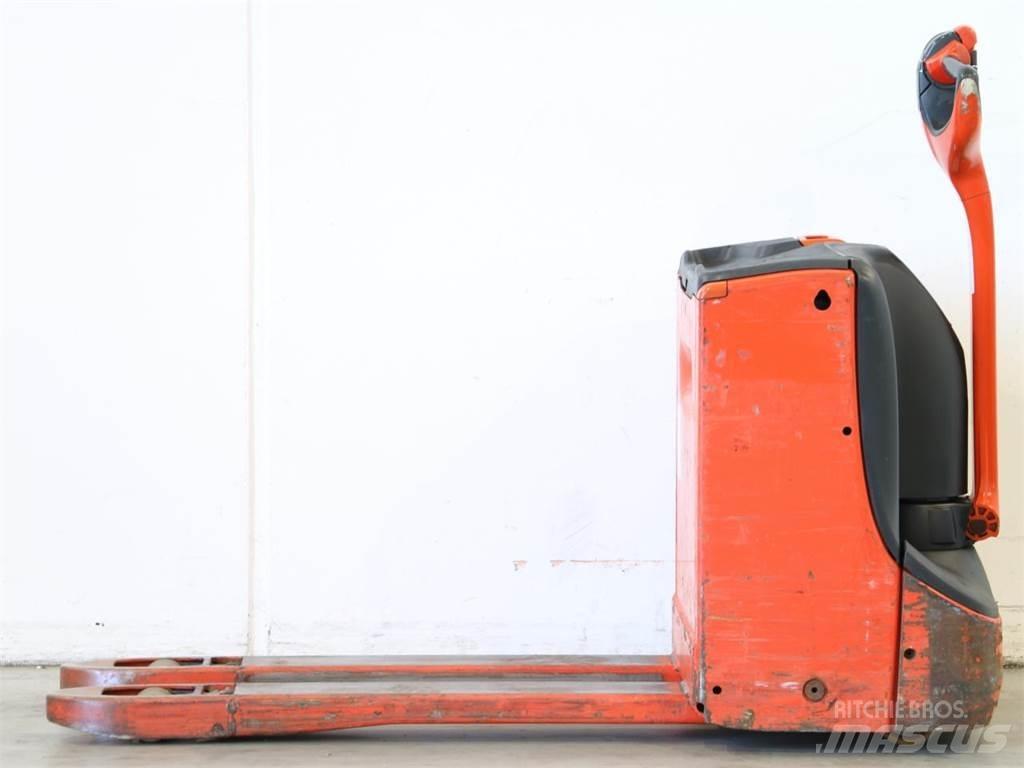 Linde T16/1152-00 Deichselstapler