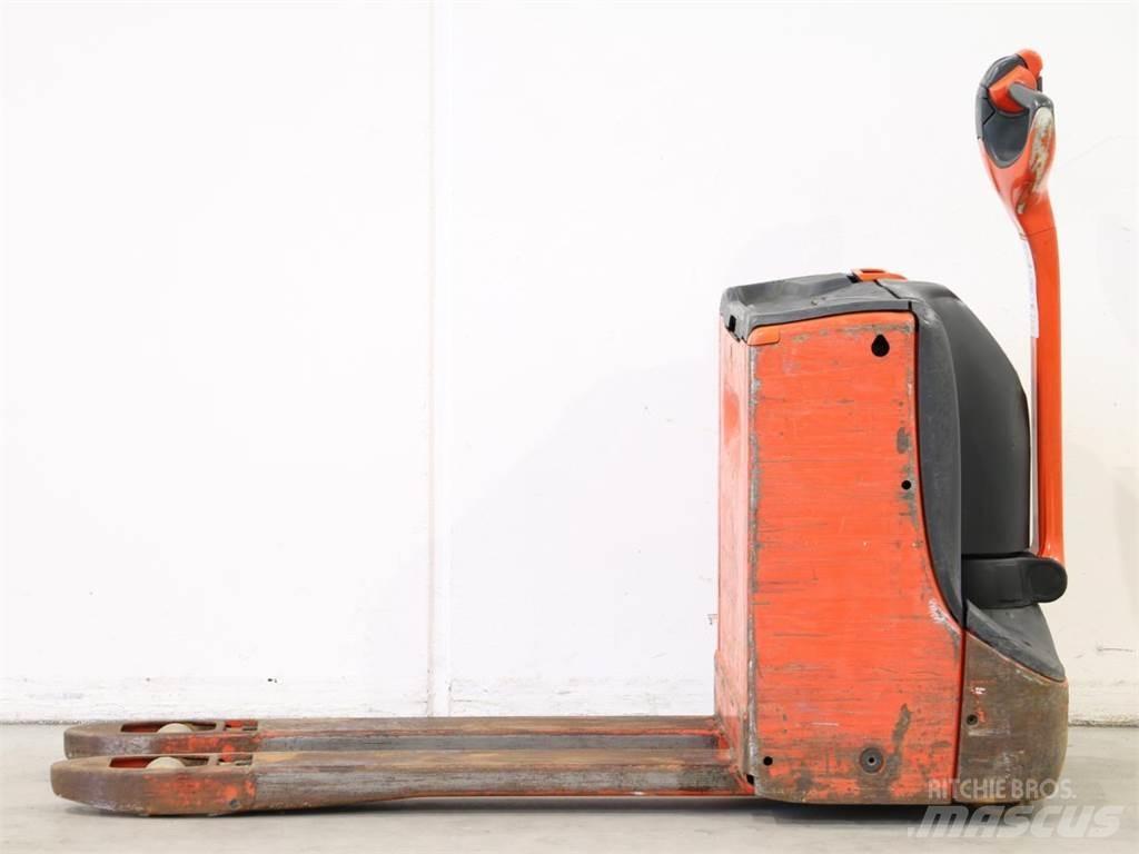 Linde T16/1152-00 Deichselstapler