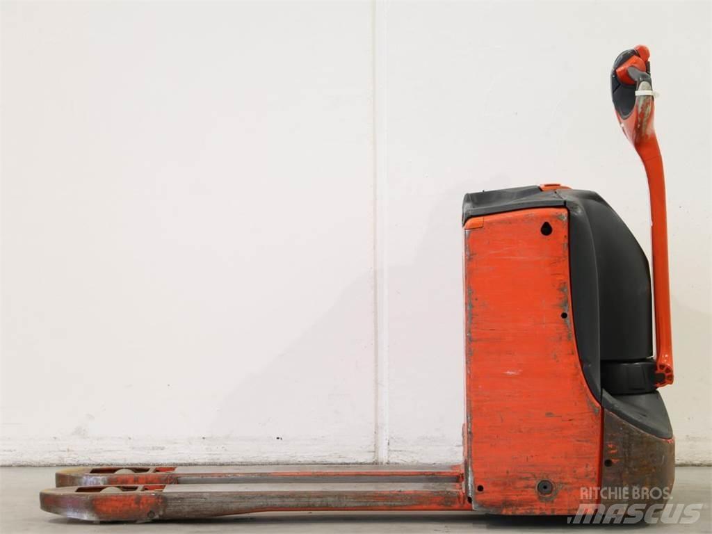 Linde T16/1152-00 Deichselstapler