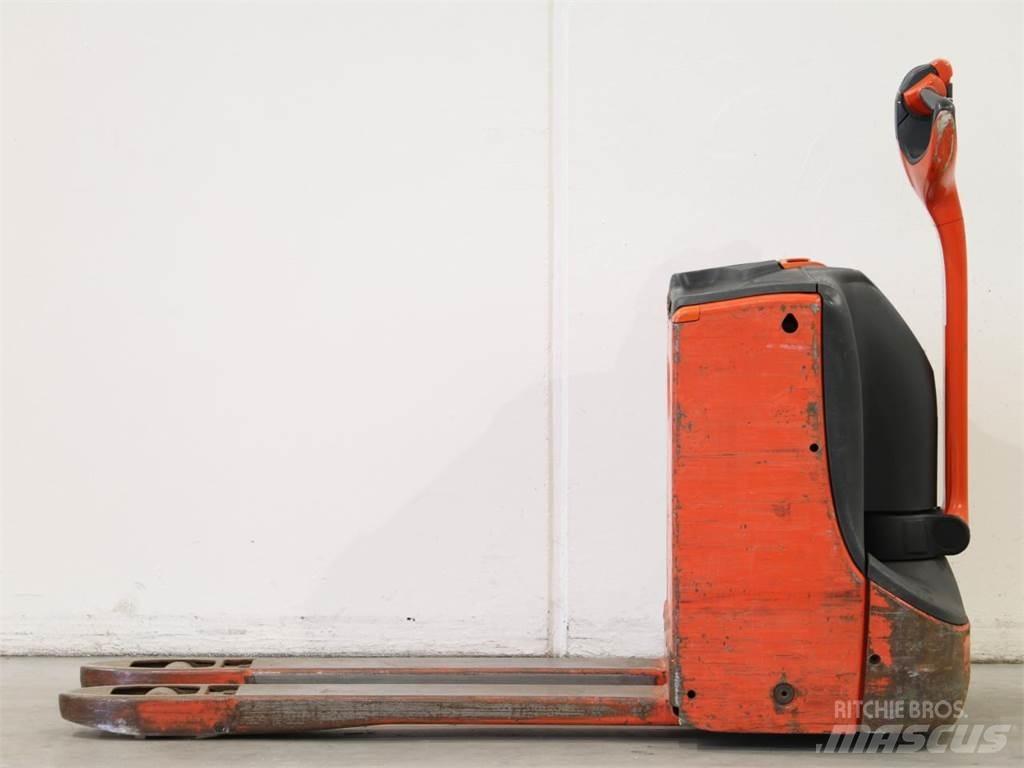 Linde T16/1152-00 Deichselstapler