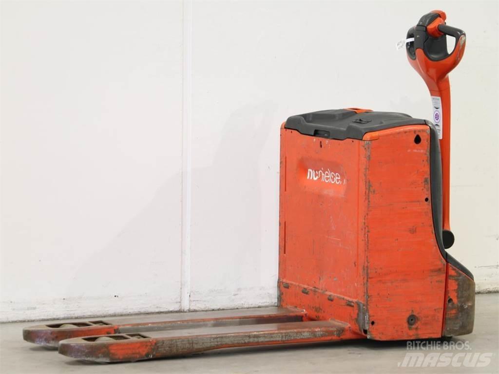Linde T16/1152-00 Deichselstapler