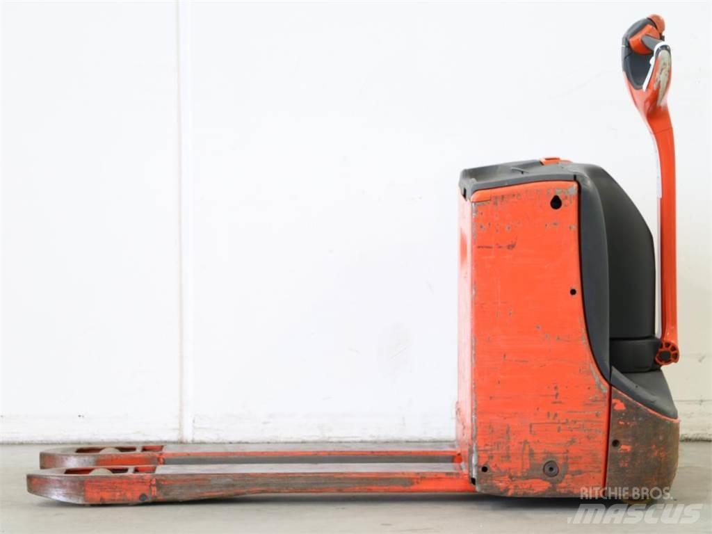Linde T16/1152-00 Deichselstapler