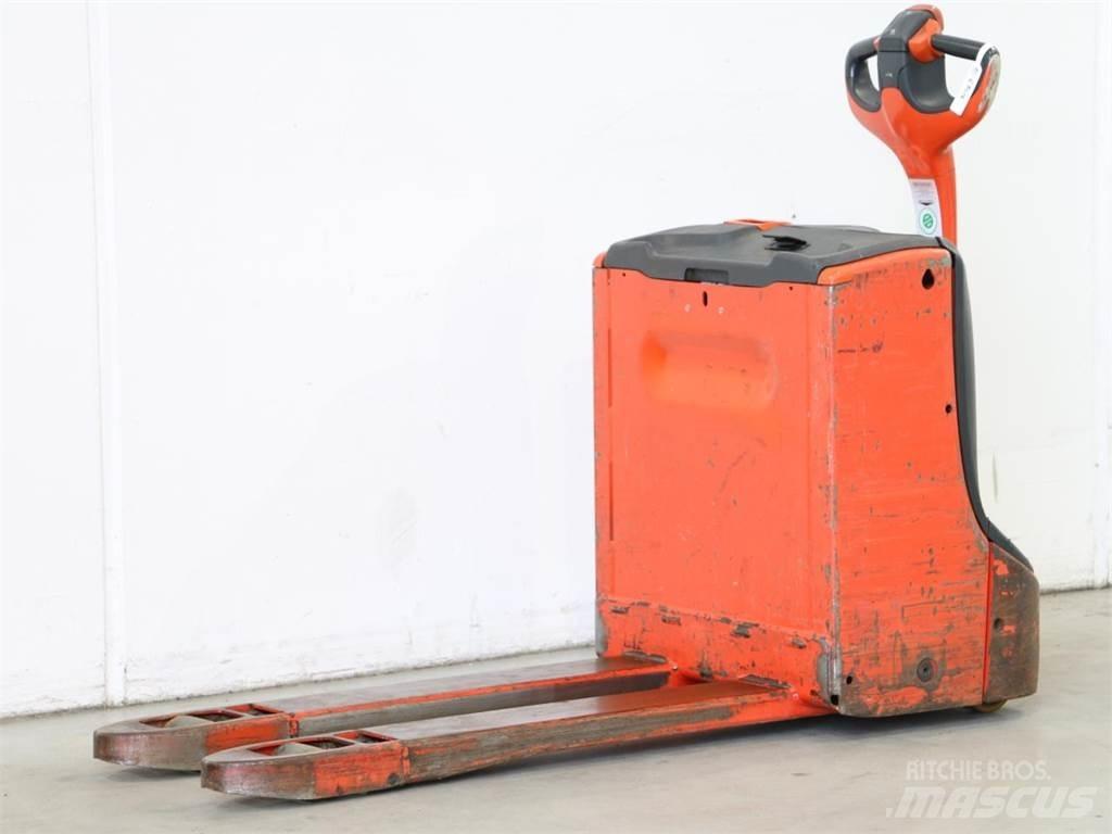Linde T16/1152-00 Deichselstapler