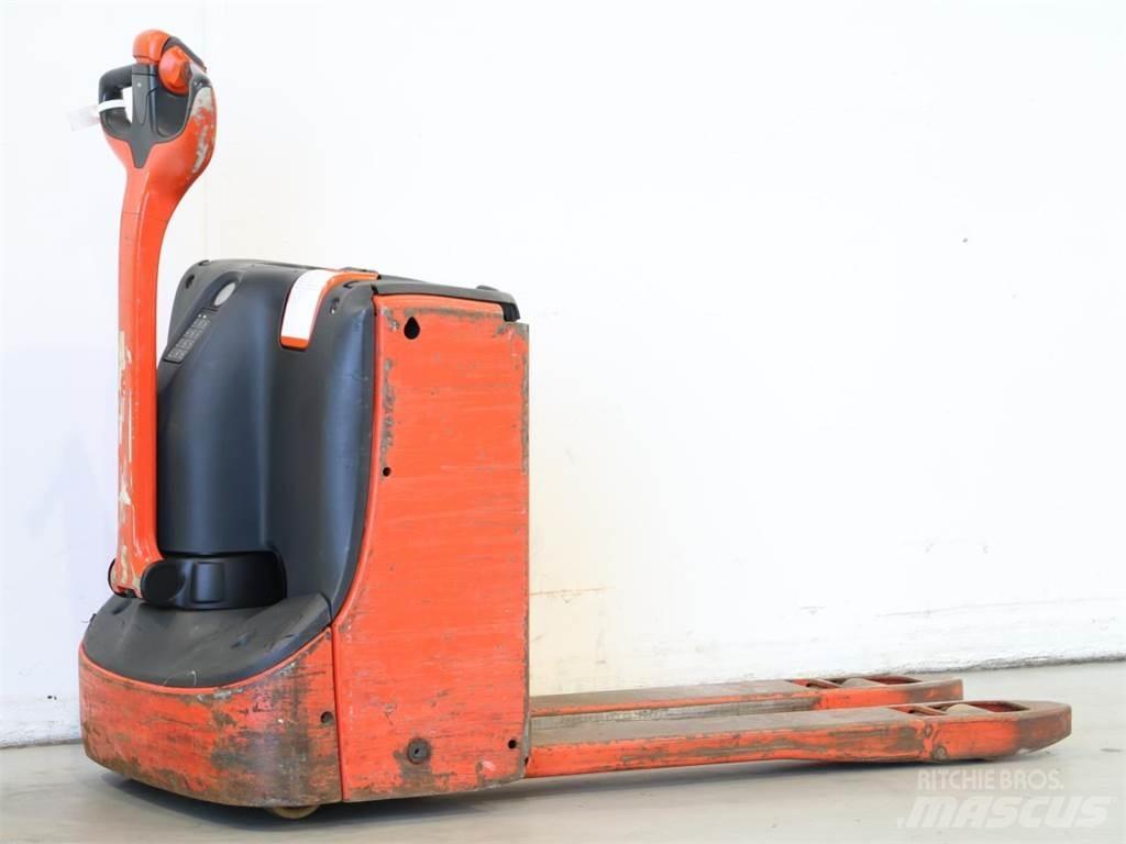 Linde T16/1152-00 Deichselstapler