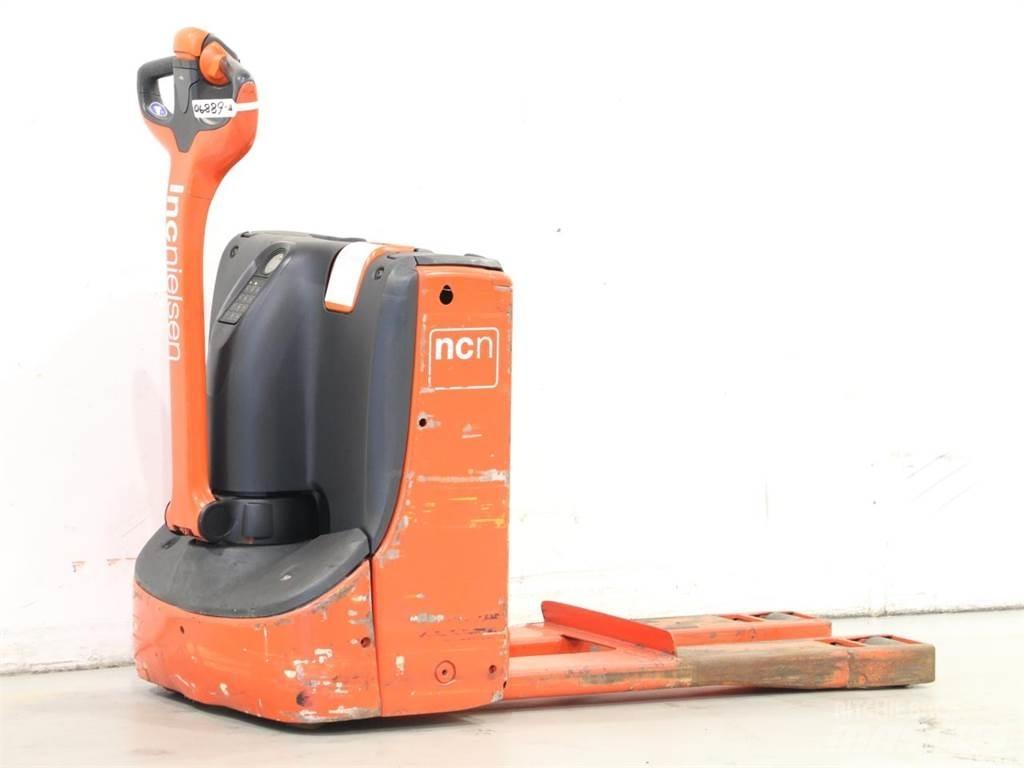 Linde T16/1152-00 Deichselstapler