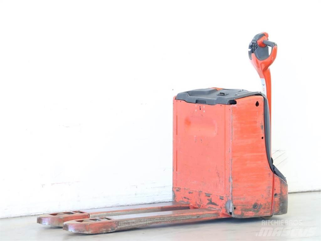 Linde T16/1152-00 Deichselstapler