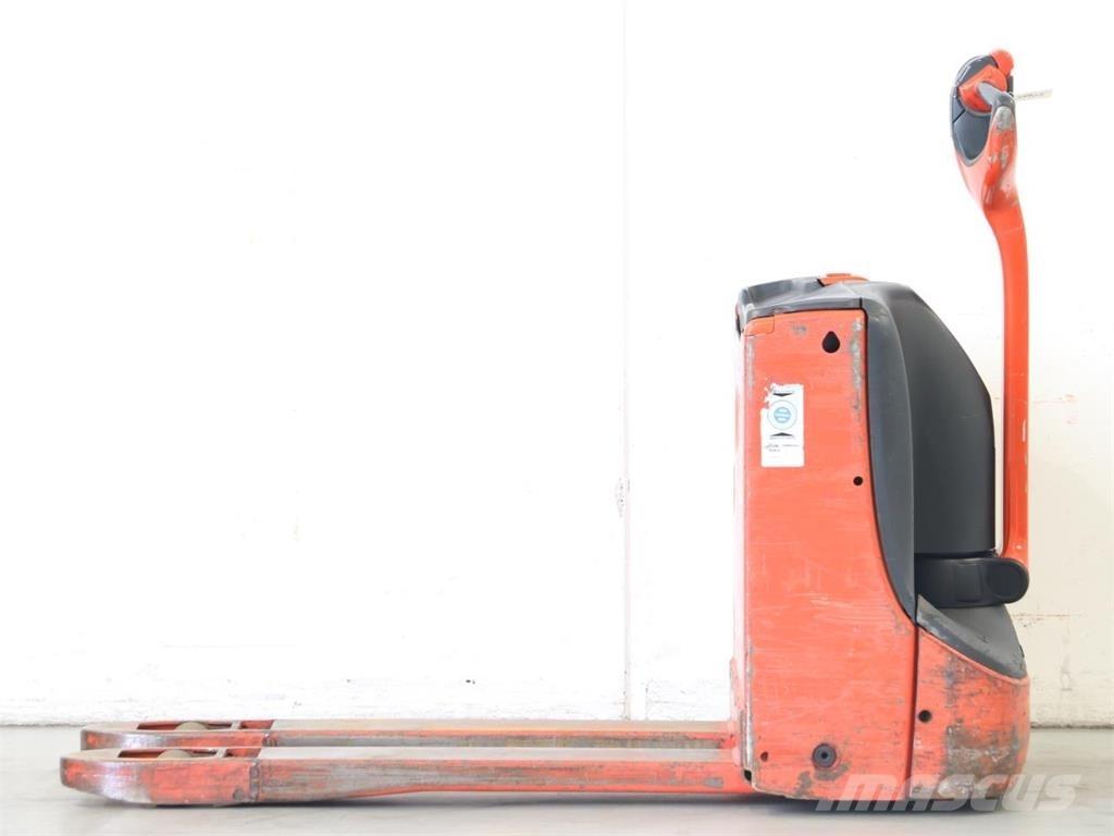 Linde T16/1152-00 Deichselstapler