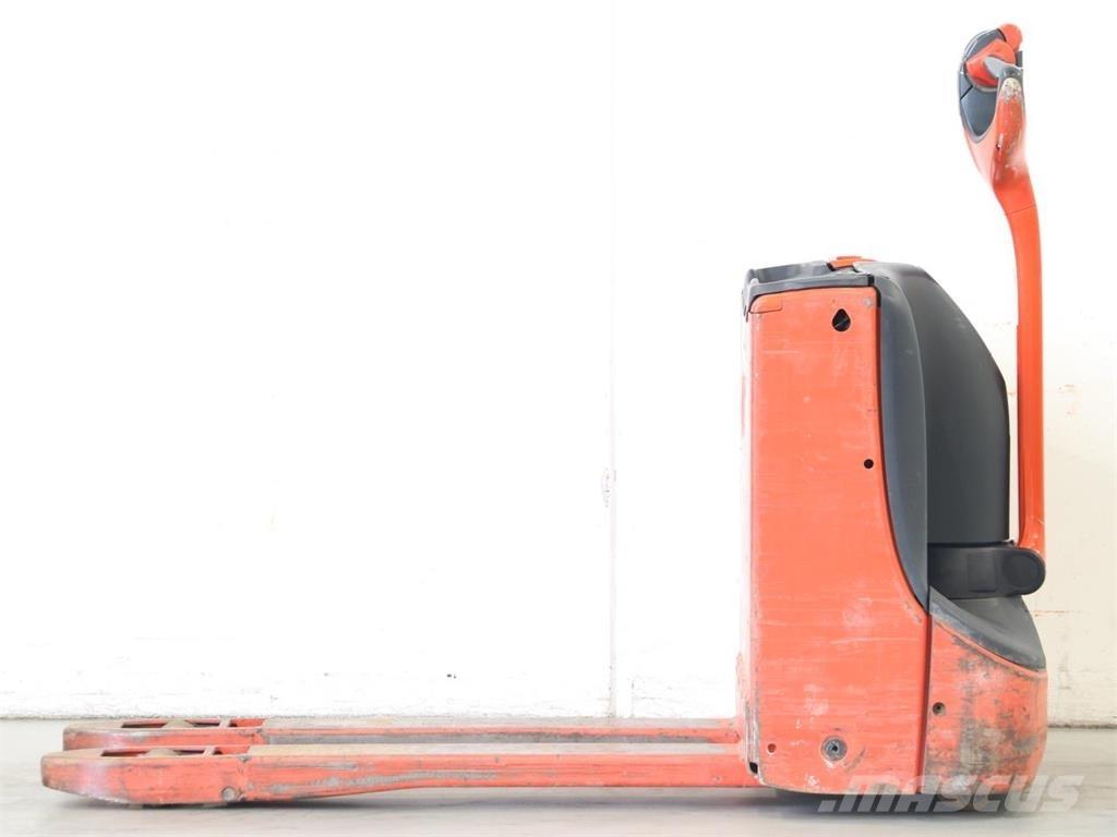 Linde T16/1152-02 Deichselstapler