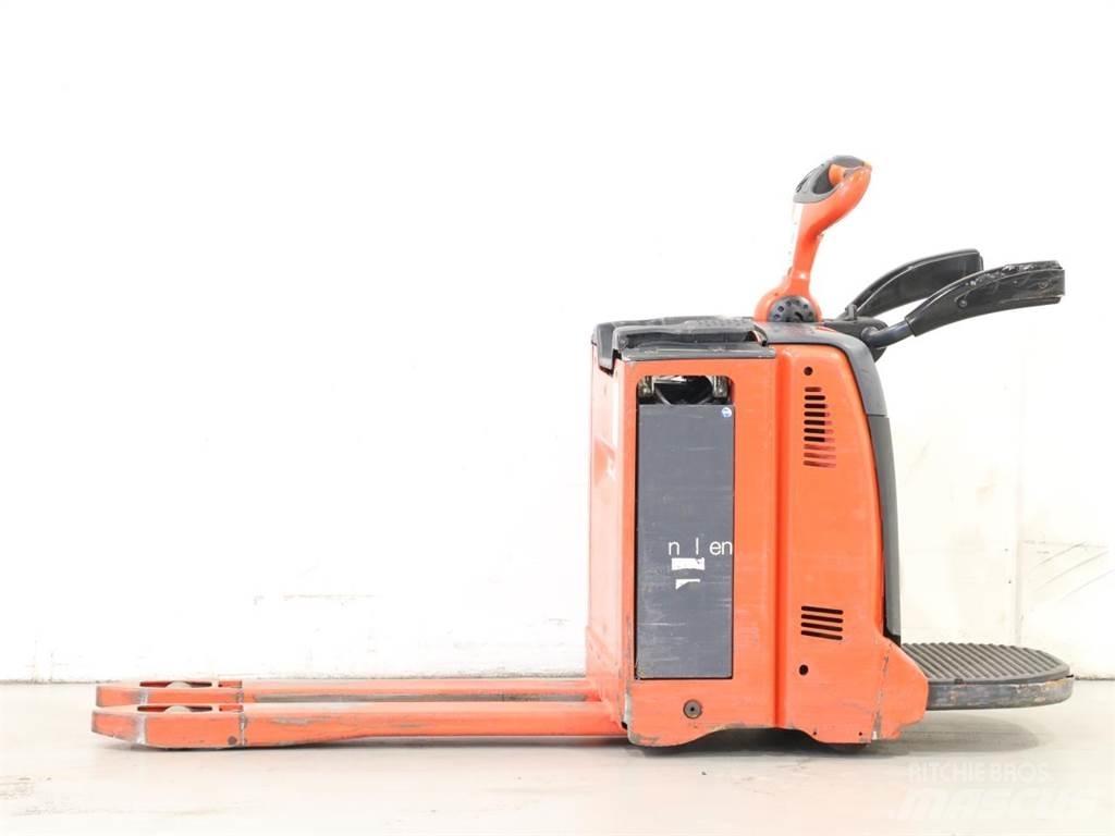 Linde T20AP/131-08 Deichselstapler