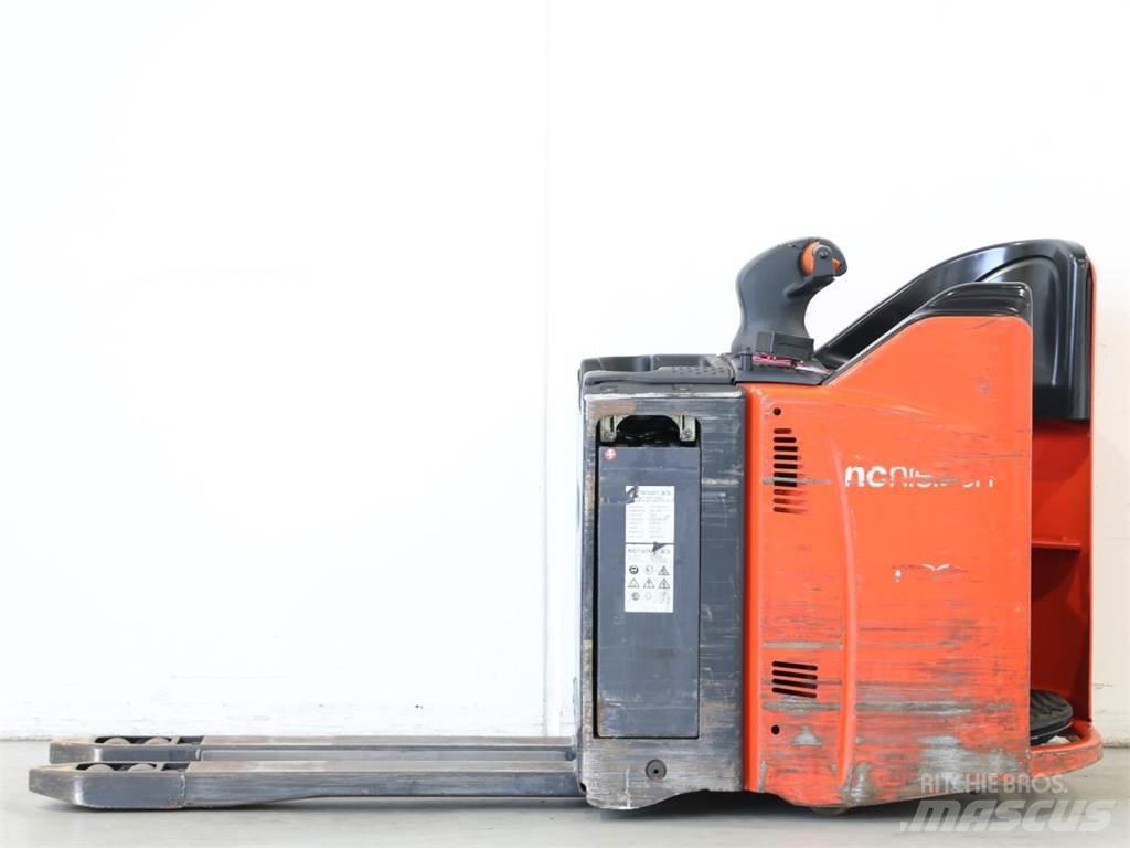 Linde T20SP/131 Deichselstapler