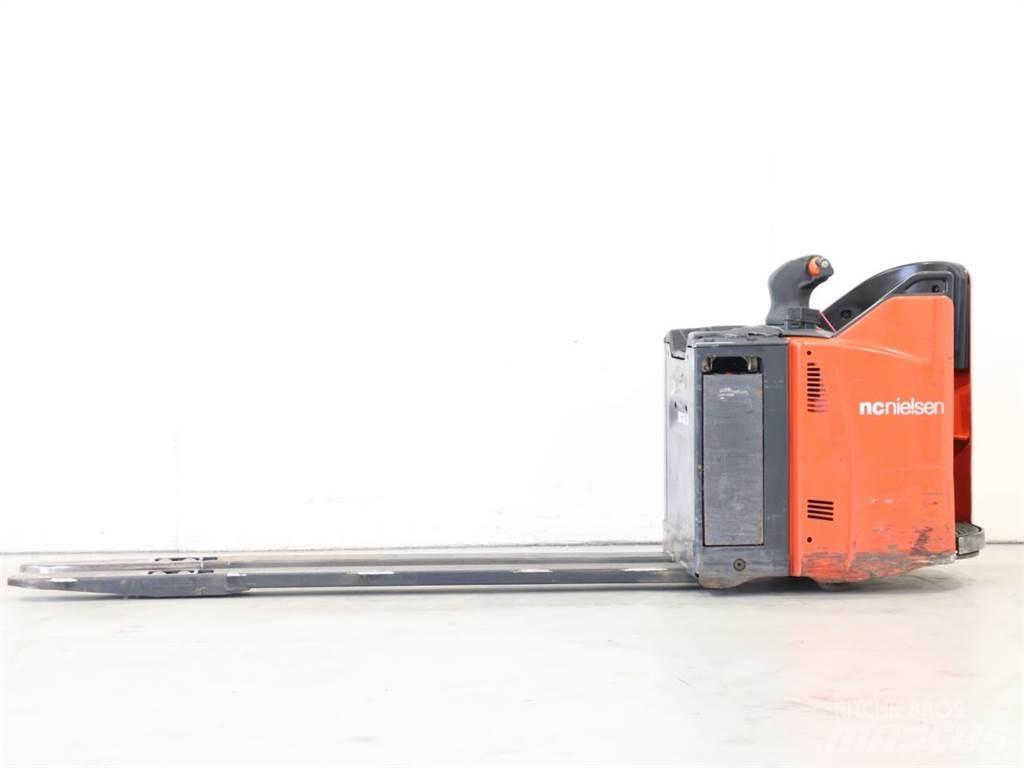 Linde T20SP/131 Deichselstapler
