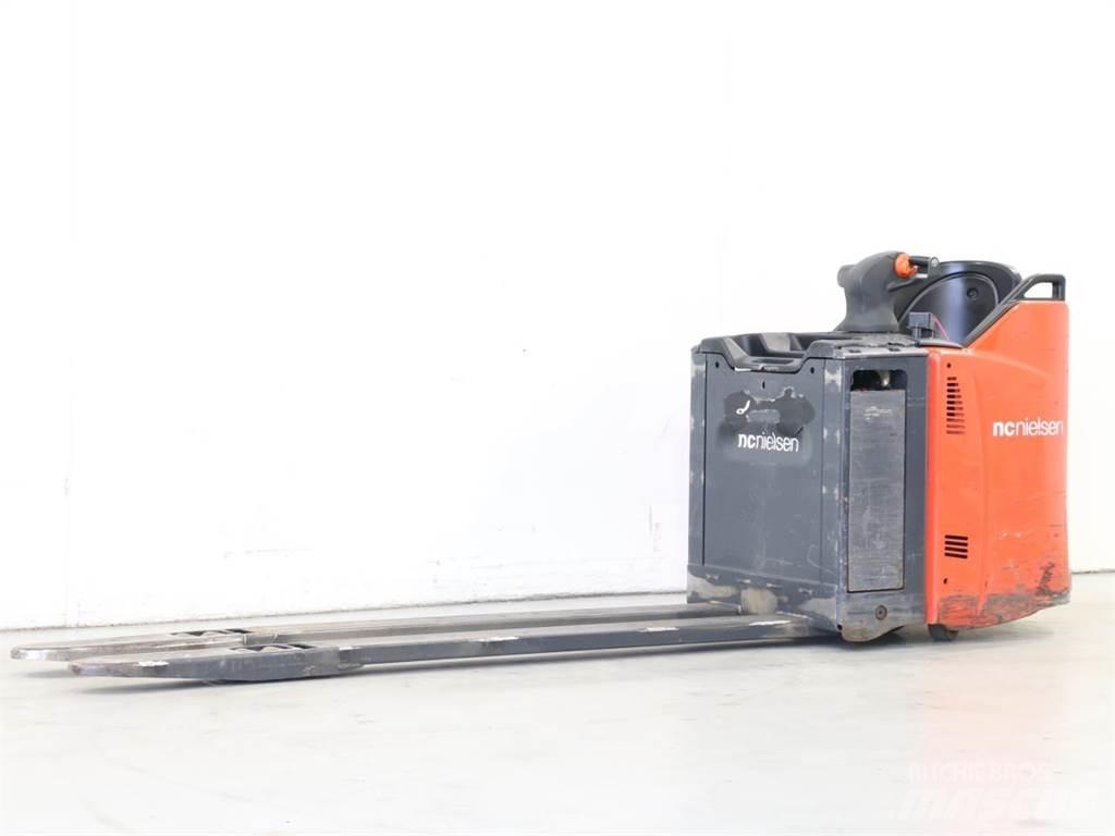Linde T20SP/131 Deichselstapler