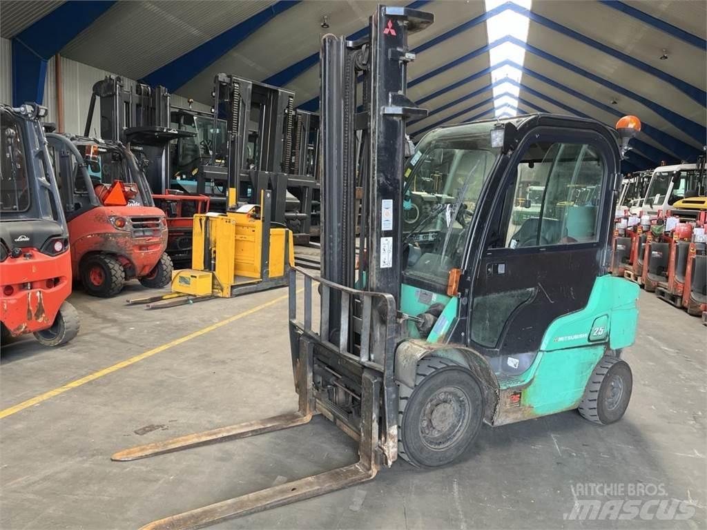 Mitsubishi FD25N Heftrucks overige