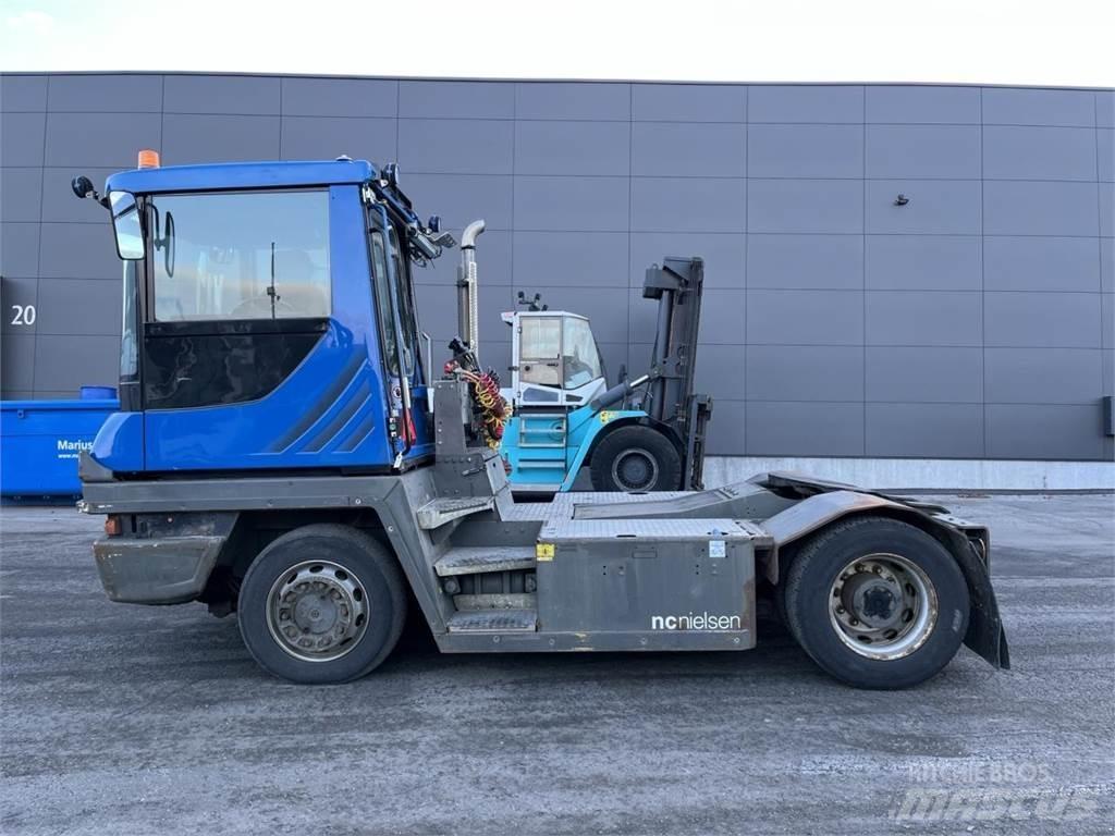 Terberg RT223 4X4 Sonstige Flurförderzeuge
