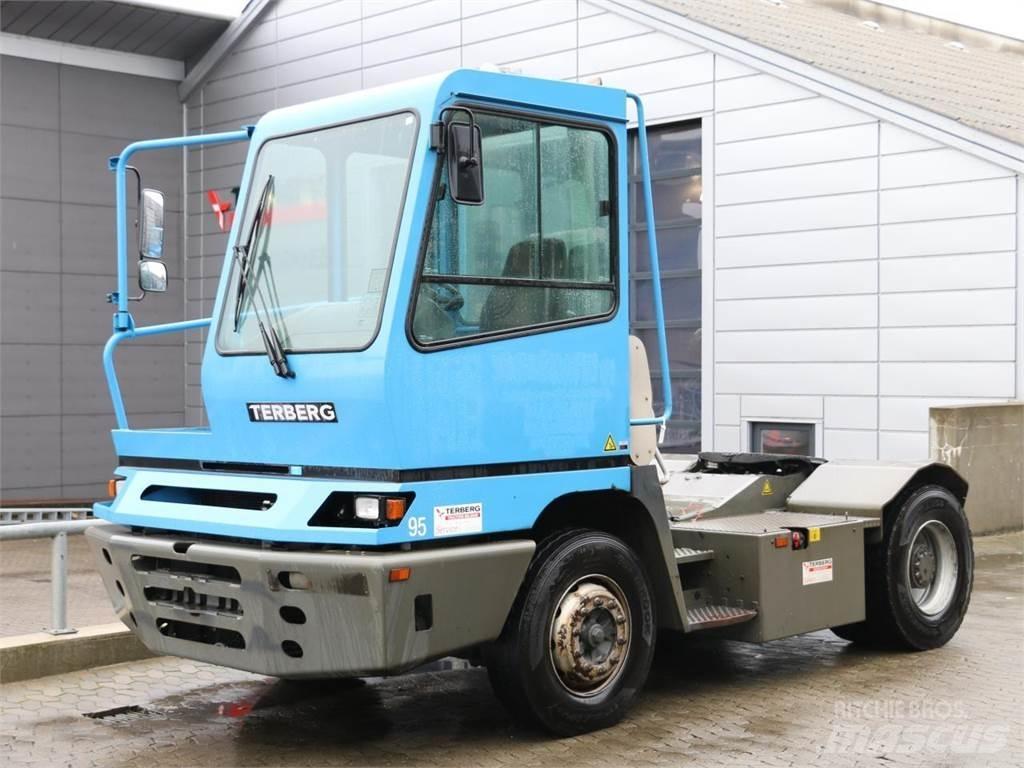 Terberg YT182 4X2 Sonstige Flurförderzeuge