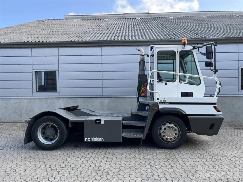 Terberg YT182 4X2 Sonstige Flurförderzeuge