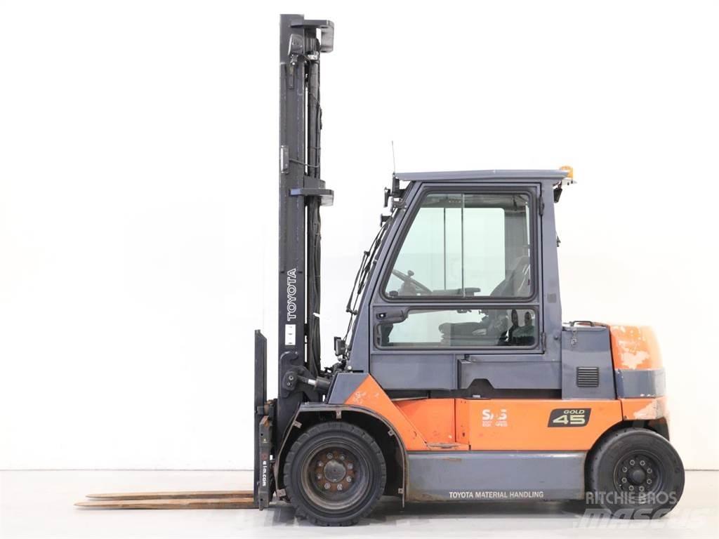 Toyota 7FBMF45 Heftrucks overige