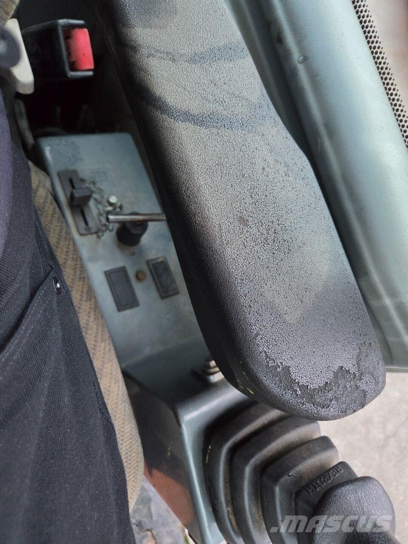 Bobcat 442 Midibagger  7t - 12t