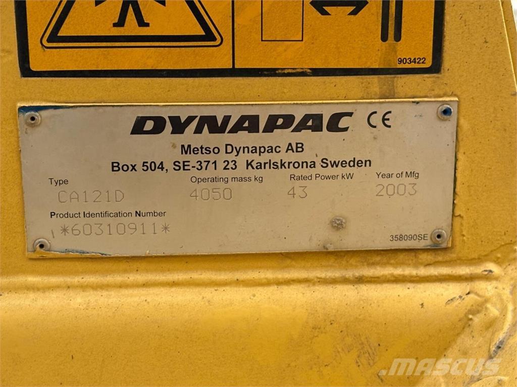 Dynapac CA 121 D Sonstige Baumaschinen