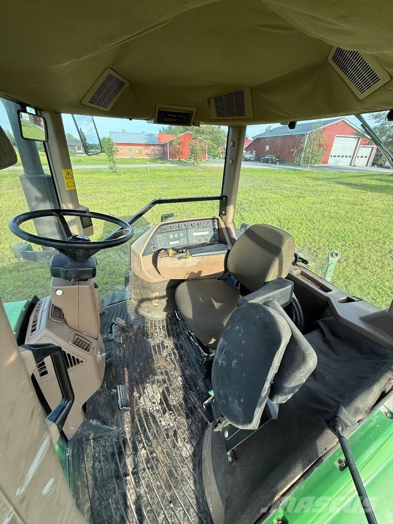 John Deere 8400T Traktoren
