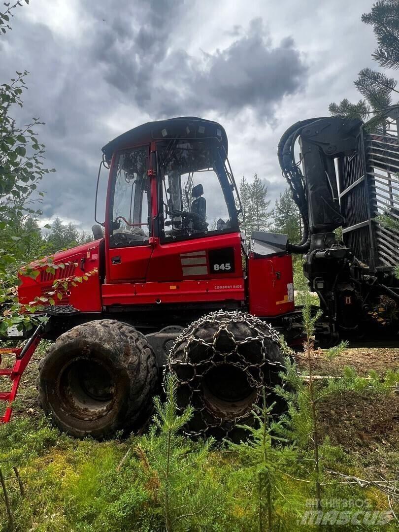 Komatsu 845 Forwarder