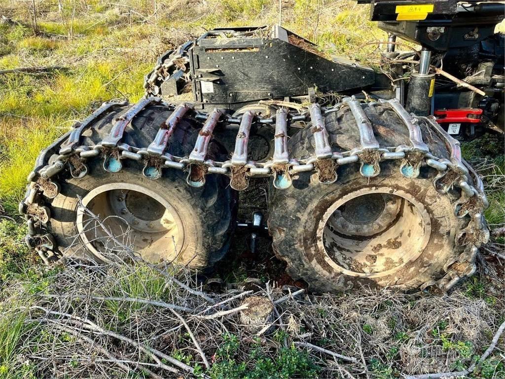 Komatsu 901XC Harvester