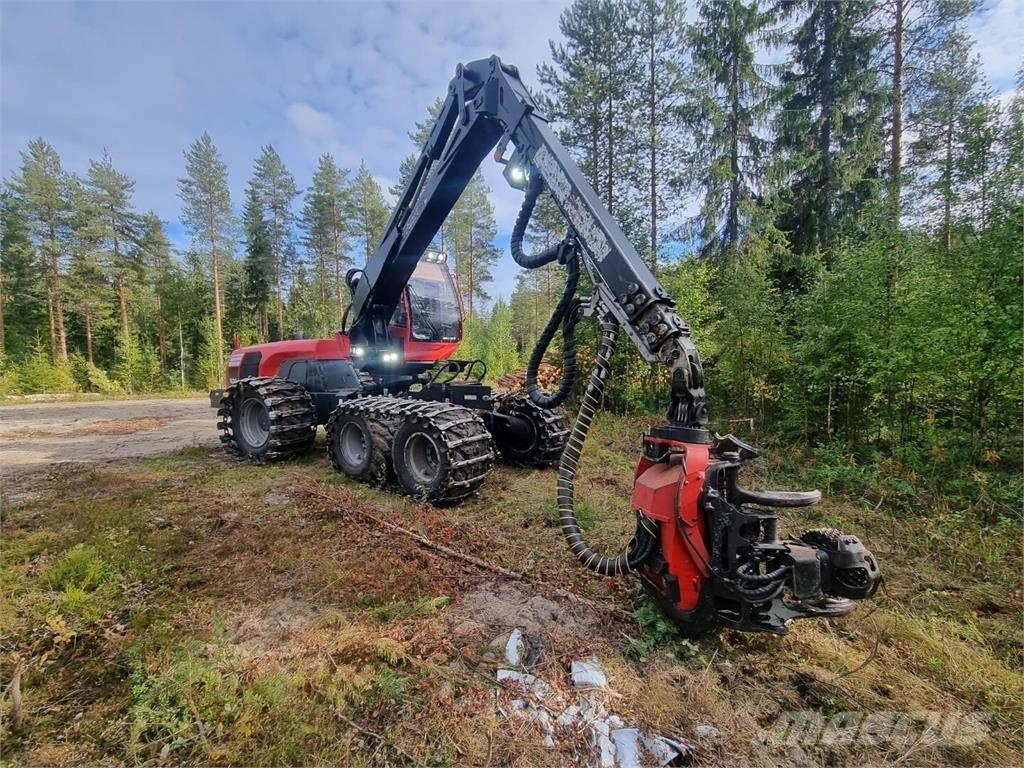 Komatsu 931 Harvester