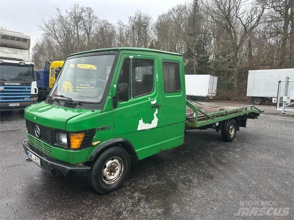 Mercedes-Benz 209 Autotransporter