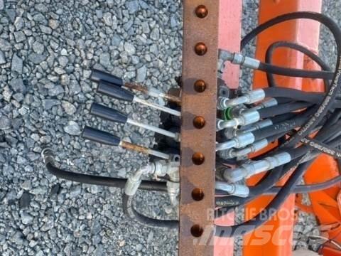  Omavalmiste 2015 Sonstige Baumaschinen